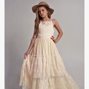 BIBIHOU Amazon Cream Lace Trim Dress
